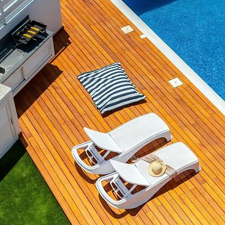 Villa Sol E Mar 1 *